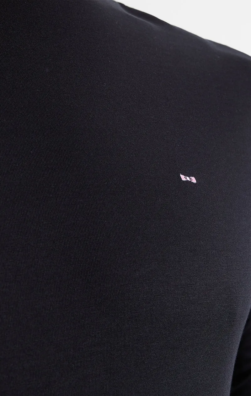 T-shirt noir col rond à manches courtes
