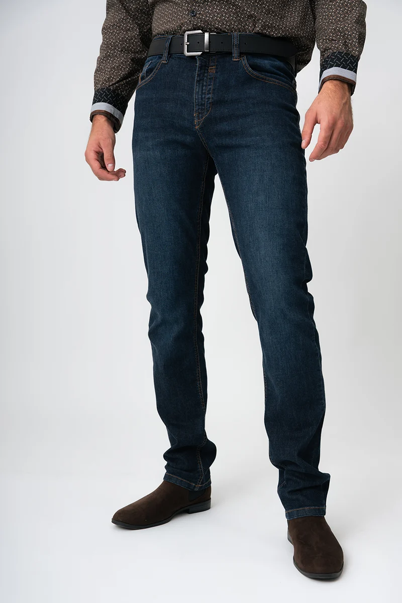 Le jeans étroit taille régulière | Modèle Gagnon