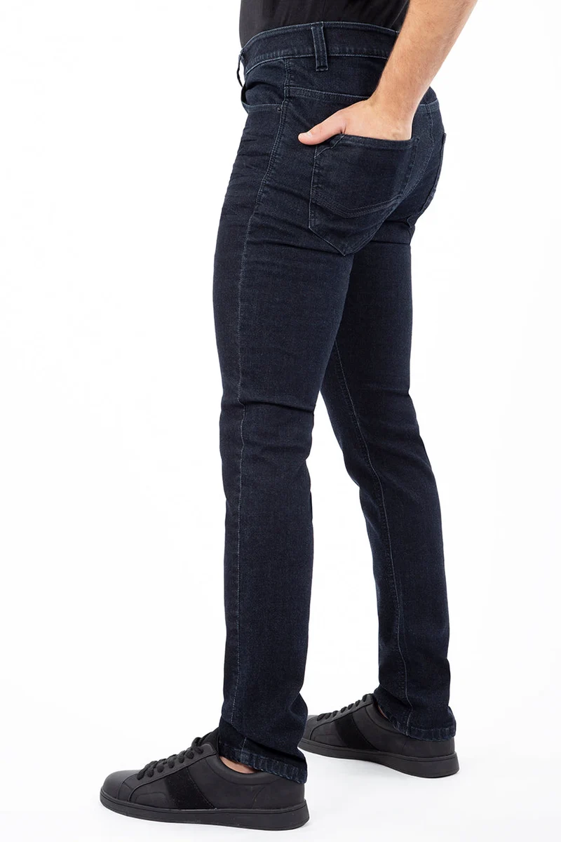 Le jeans étroit taille régulière | Modèle Gagnon