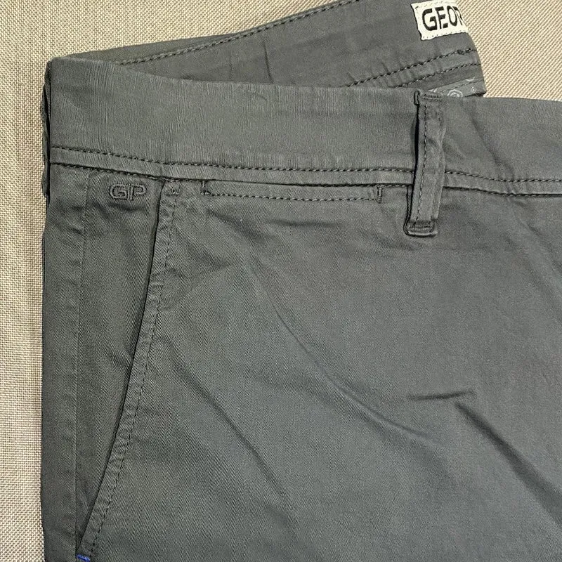 Pantalon chino Georgespaul gris