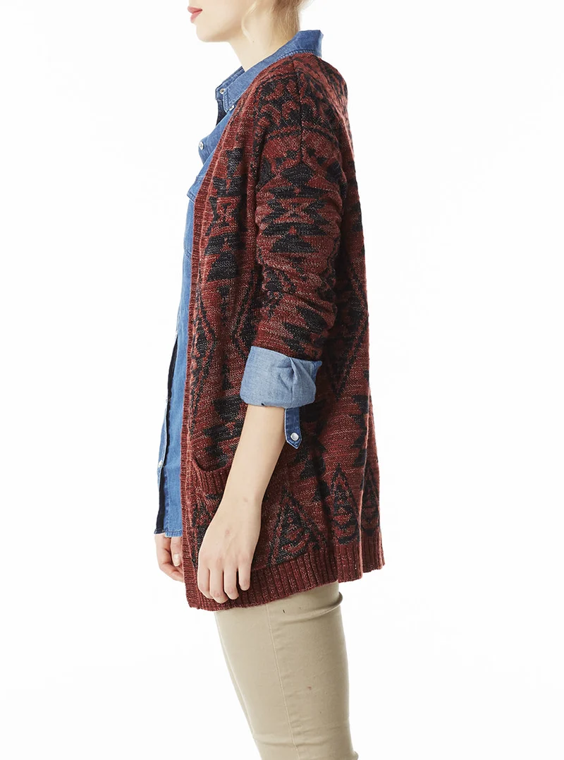 Cardigan avec 2 poches à l’avant, motifs aztèques