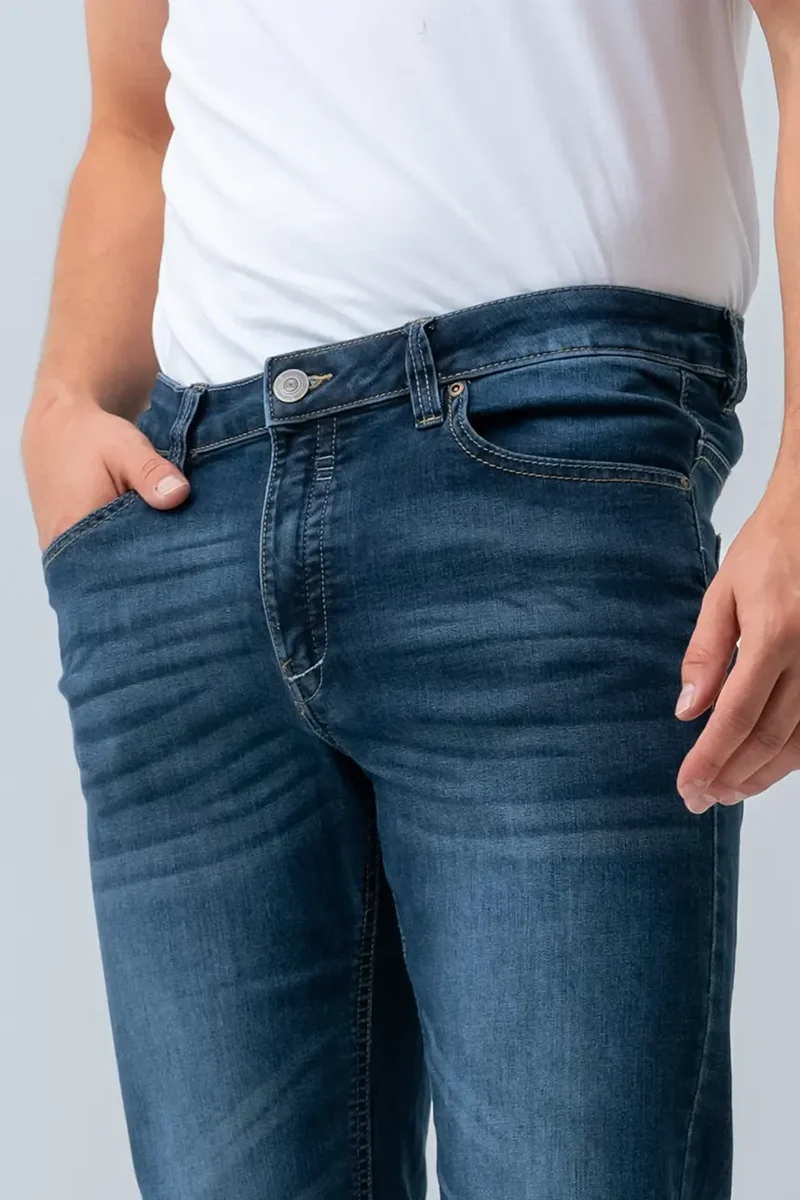 Le jeans droit | Modèle Tremblay