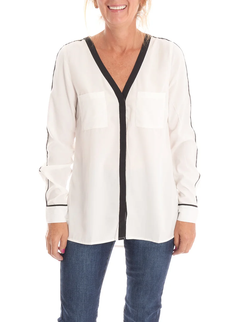 Blouse à bandes contrastantes